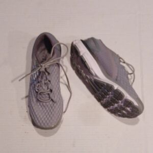 4/$60 Under Armour Gray Athletic Shoes - Size US8